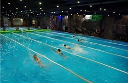"Nóng” giải bơi giữa mùa đông tại Vinpearl Land Royal City